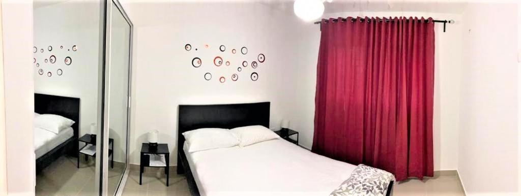 Your Space Piscina, Parque Infantil, 3 Habitaciones , Res Breezes Santiago ซานติอาโก เด ลอสกาบาเญโรส ภายนอก รูปภาพ